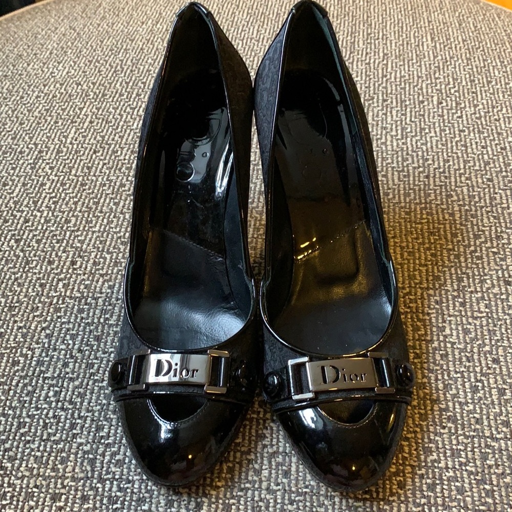 Dior black heels with monogram! Authentic!